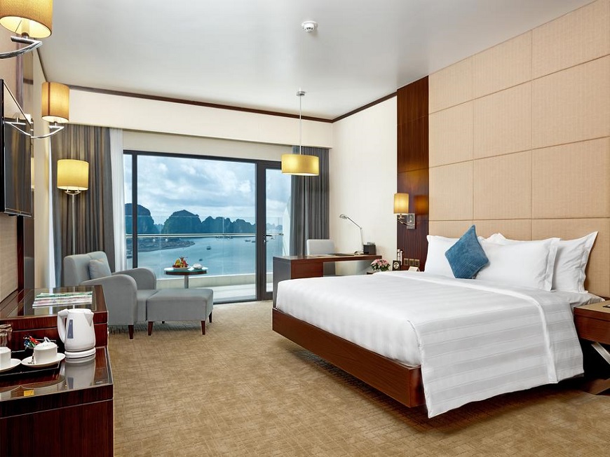 Wyndham-Legend-Halong