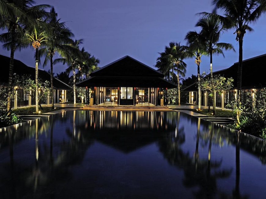 Four-Seasons-The-Nam-Hai