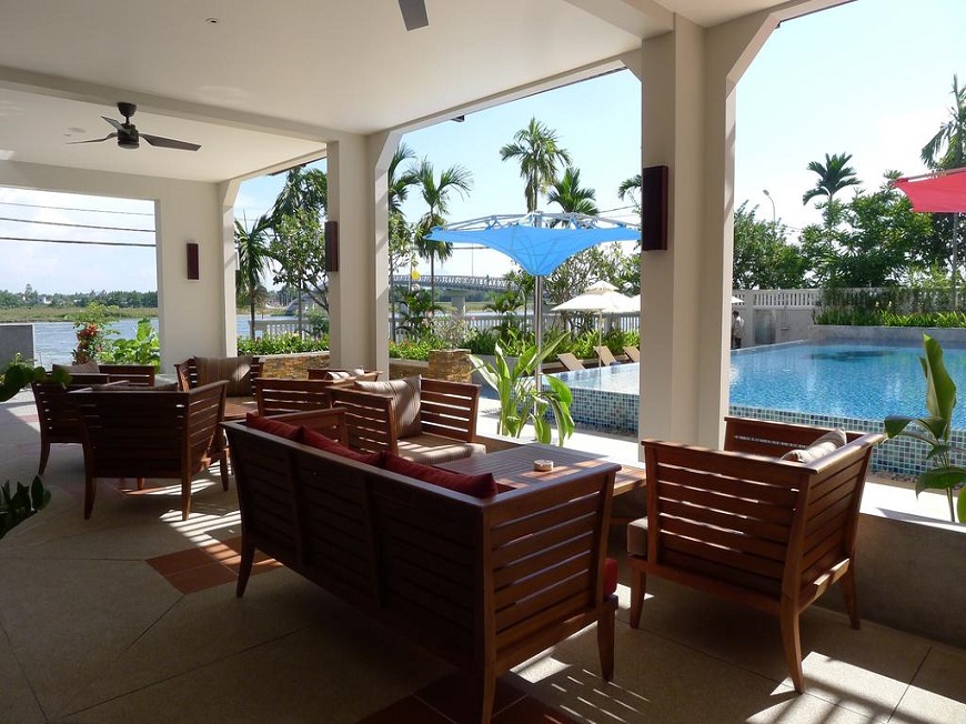 Hoi-An-River-Town-Hotel