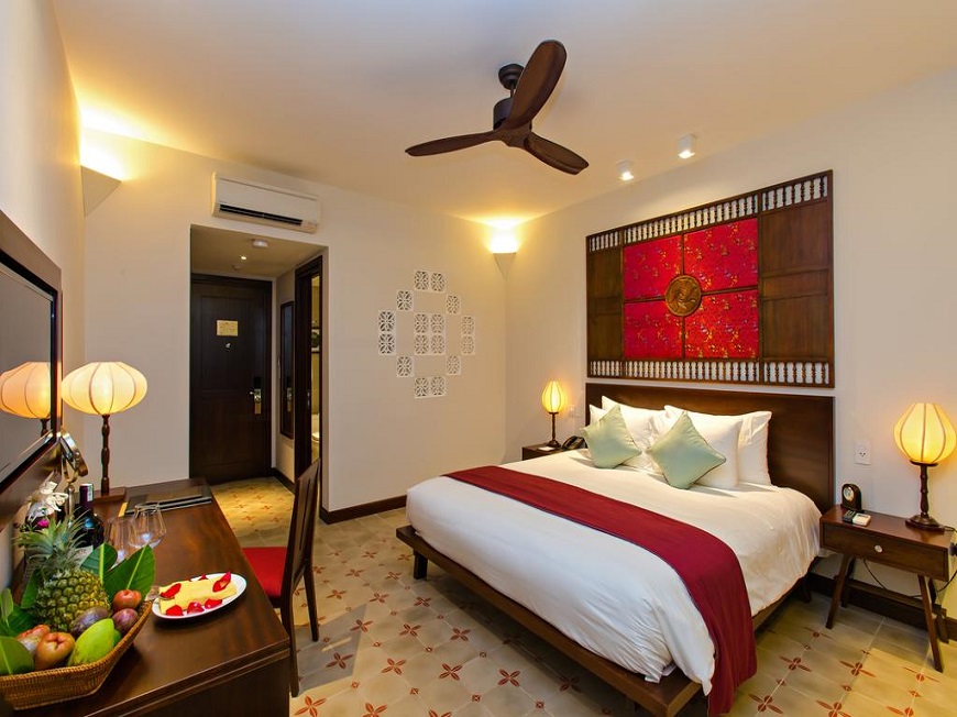 Hoi-An-River-Town-Hotel