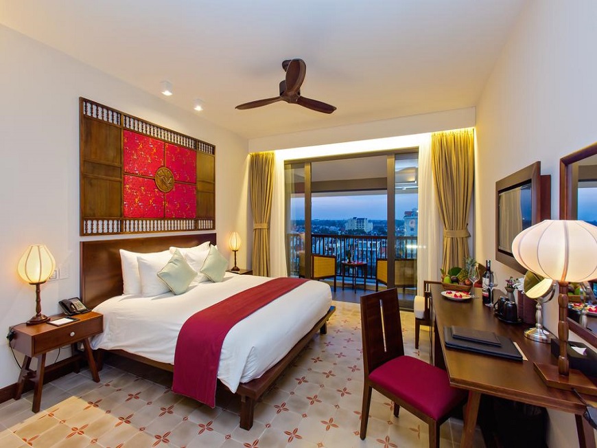 Hoi-An-River-Town-Hotel