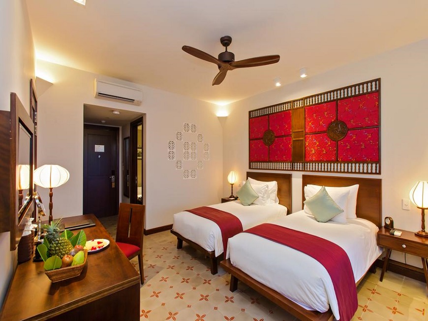 Hoi-An-River-Town-Hotel