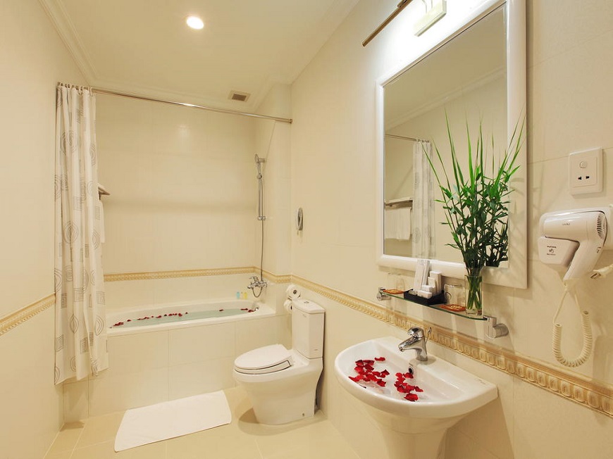 Hotel-Continental-Saigon