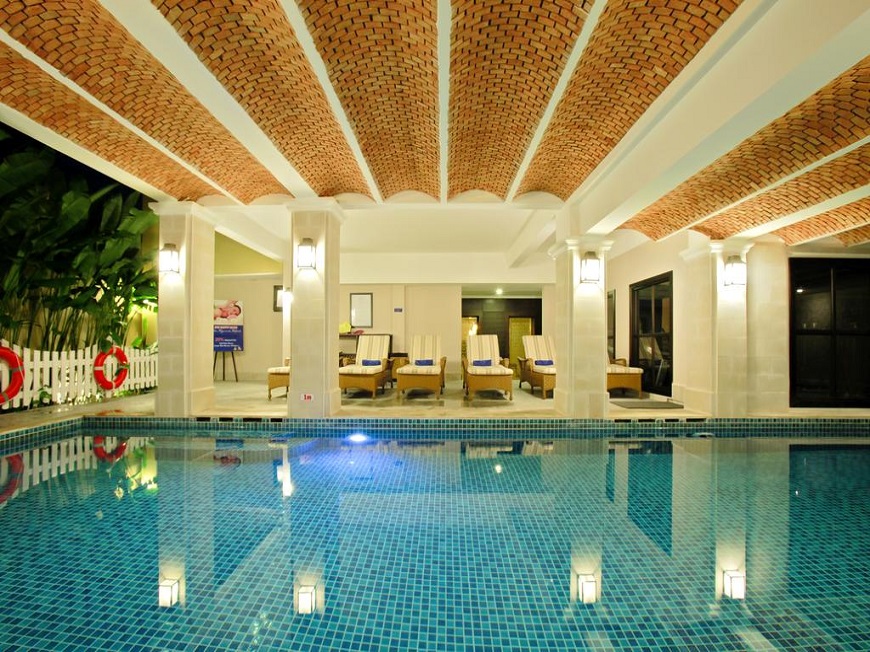 La-Residencia-Little-Boutique