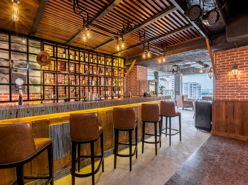 Paragon-Saigon-Hotel