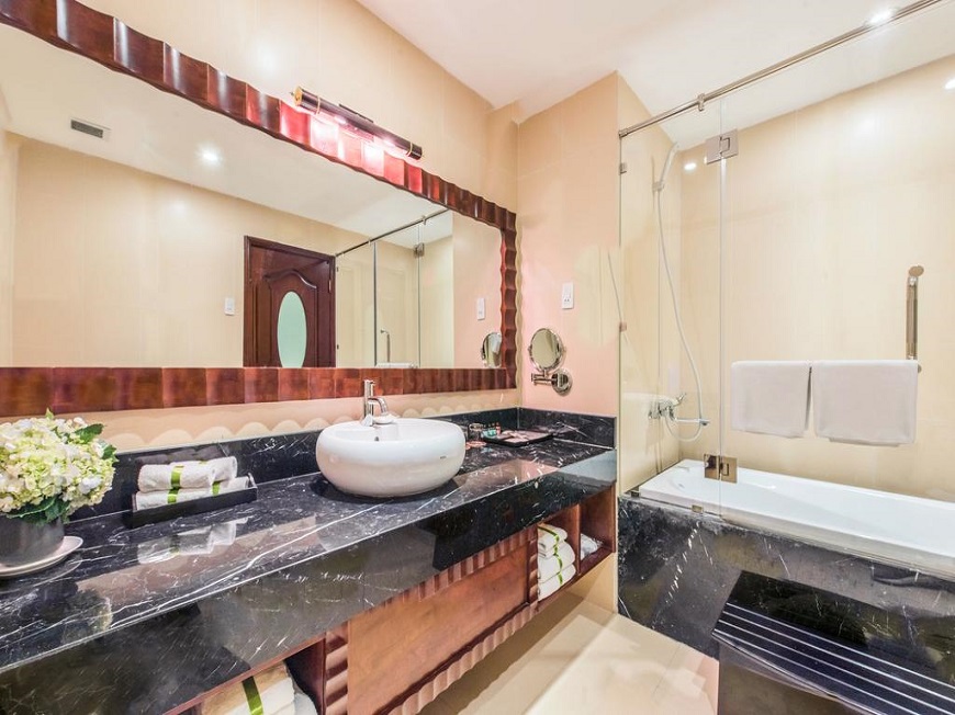 Paragon-Saigon-Hotel