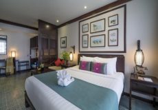 The-Beach-Little-Boutique