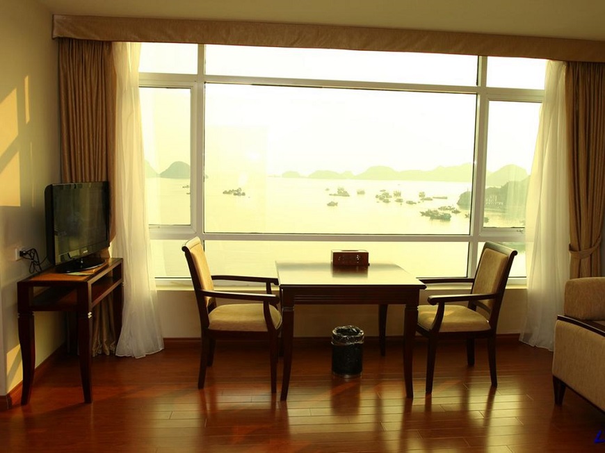 Sea-Pearl-Cat-Ba-Hotel