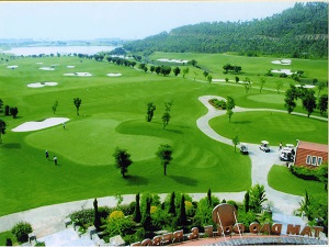 Golf Resorts Near Hanoi