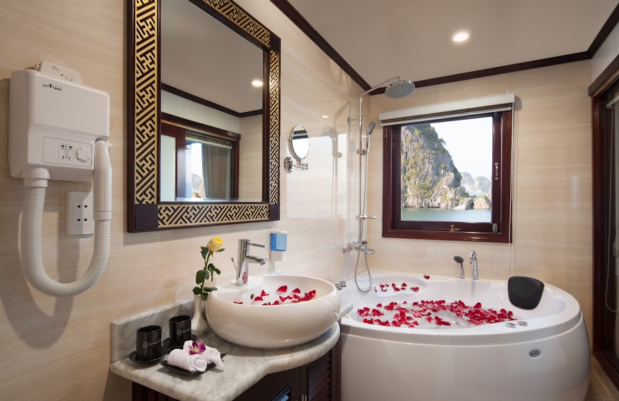 bathroom-silversea