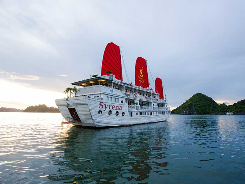 Syrena-Cruises-1