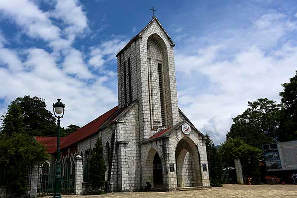 Sapa-Church
