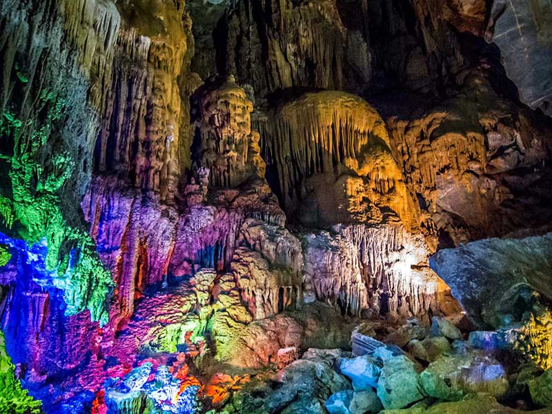 Phong-Nha-Cave