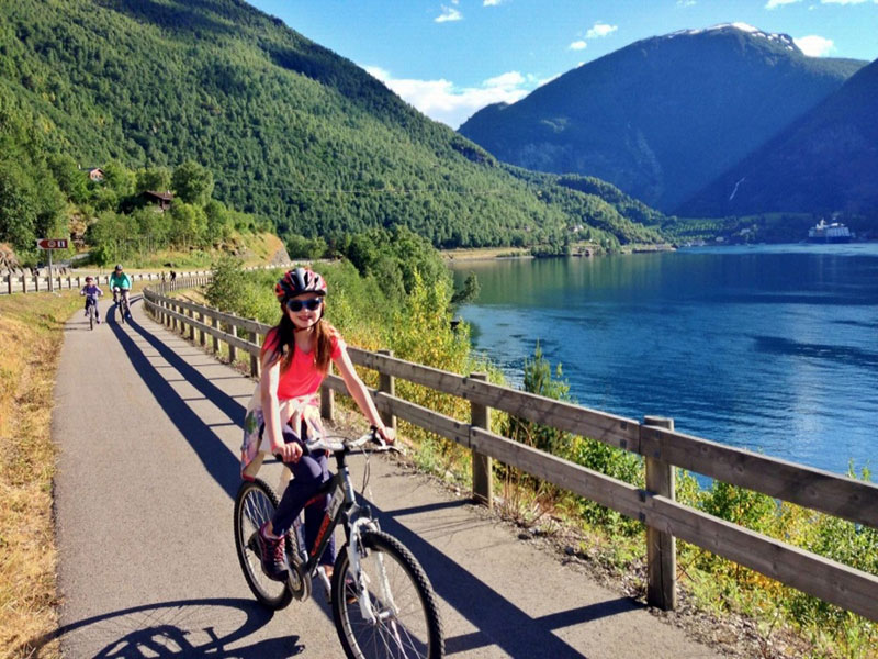 Da-Lat-Downhill-Biking-Tour-1-day