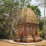 Cham Yang Prong tower