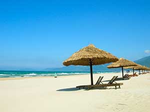 beaches near Da Nang city