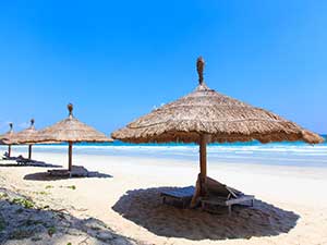 beaches near nha trang city