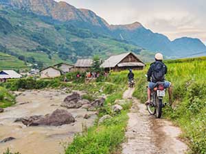 motorbike driving places in North Vietnam