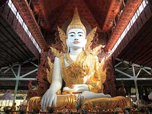 Nga Htat Gyi pagoda